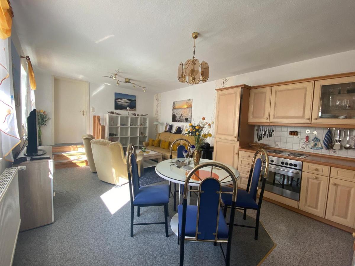 Apartamento Himmlisch Wohnen Bergen Auf Rugen Exterior foto